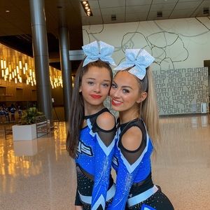 Meet your Posher, Alya